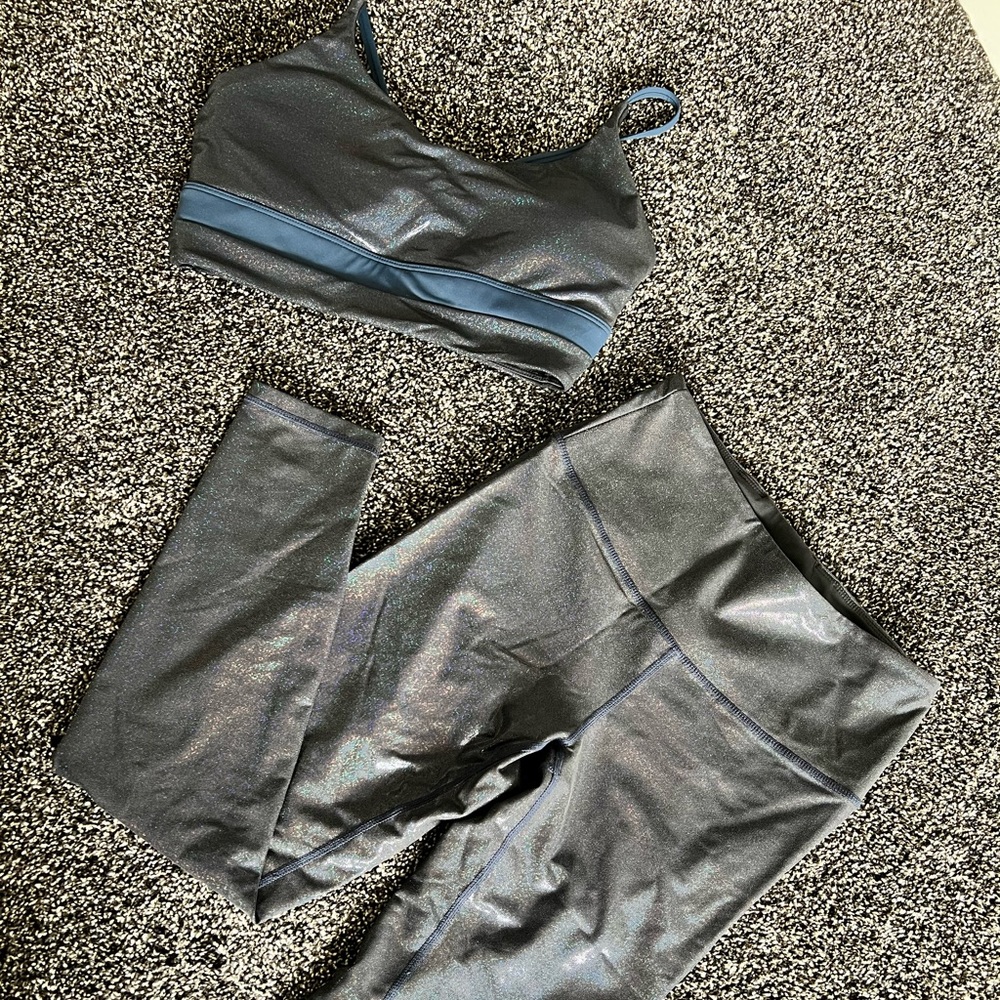 Zyia metallic leggings and matching sports bra
